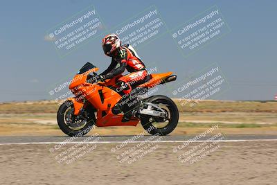 media/Sep-04-2023-Lets Ride (Mon) [[34443f911e]]/B Group/1220pm (Wheelie Bump)/